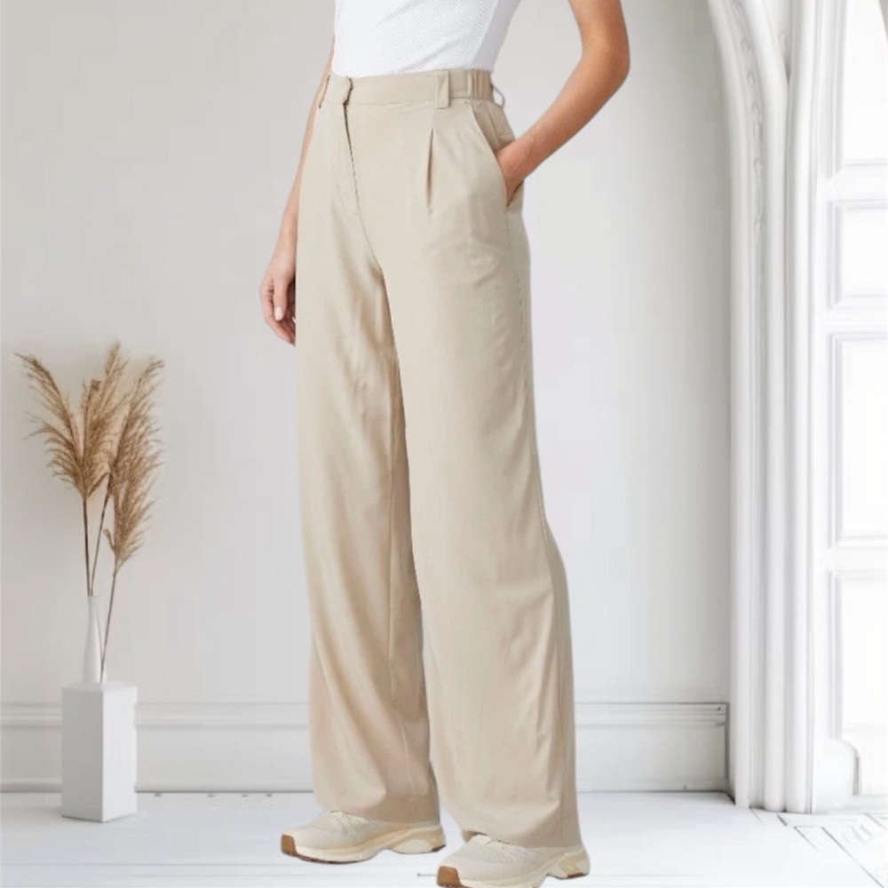 Tilley Tech Slk Soft Wide Leg Pants in Safari Tan Sz XL Lightweight Stretch